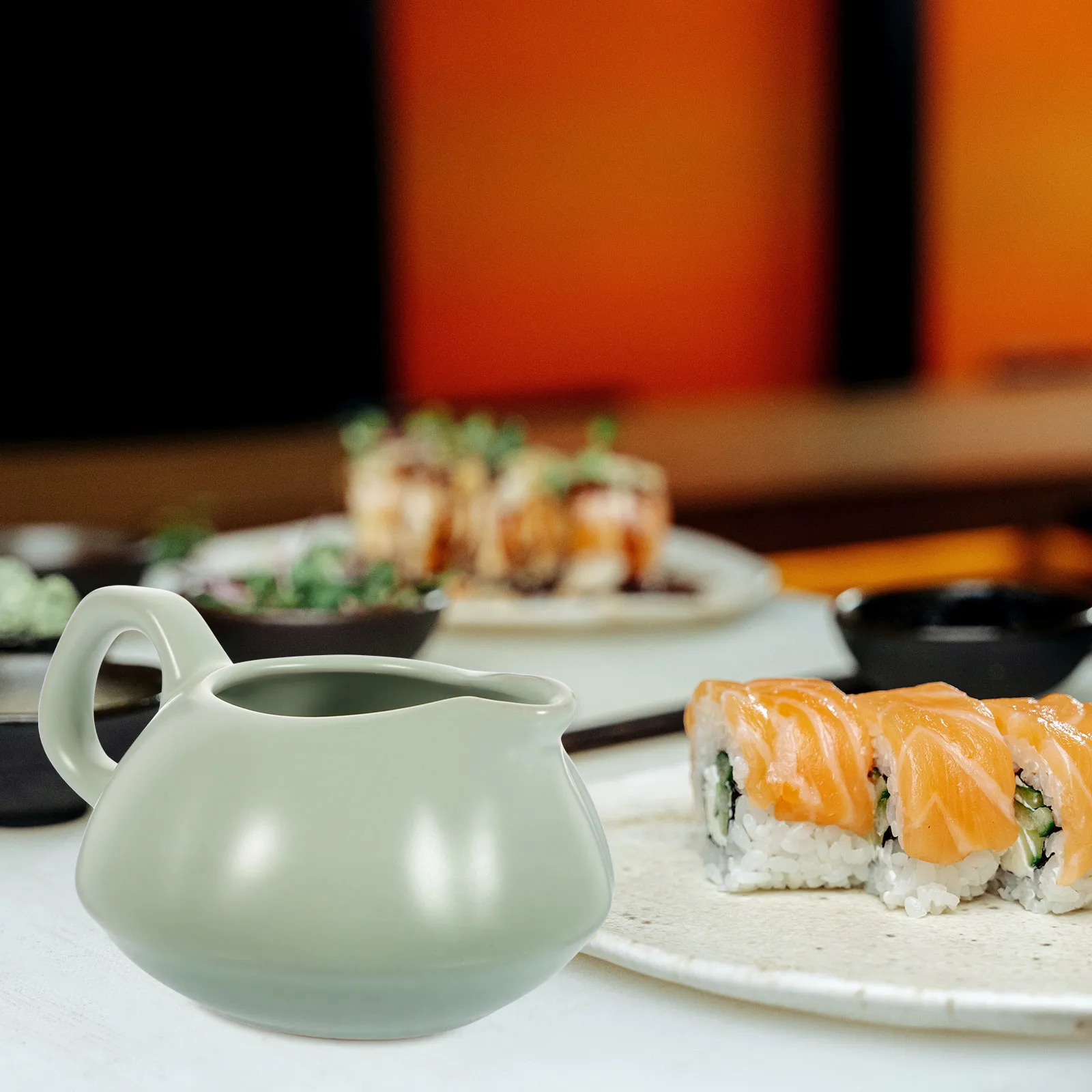 

Ceramic Milk Gravy Boat Sauce Pitcher Large Capacity Milk Pot Sauce Container Heat Resistant Easy Clean Minimalist Kitchen Tool