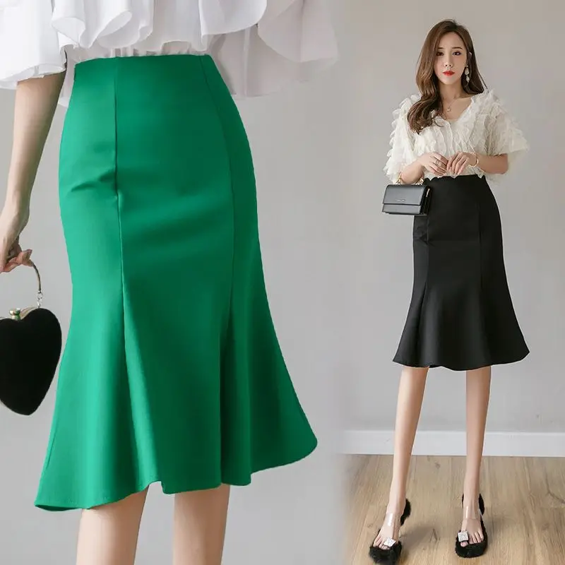 Women's Four Seasons Versatile Fashion Flare Swing Skirt Shows Thin Temperament High Waisted Half Body Professional Bag Skirt