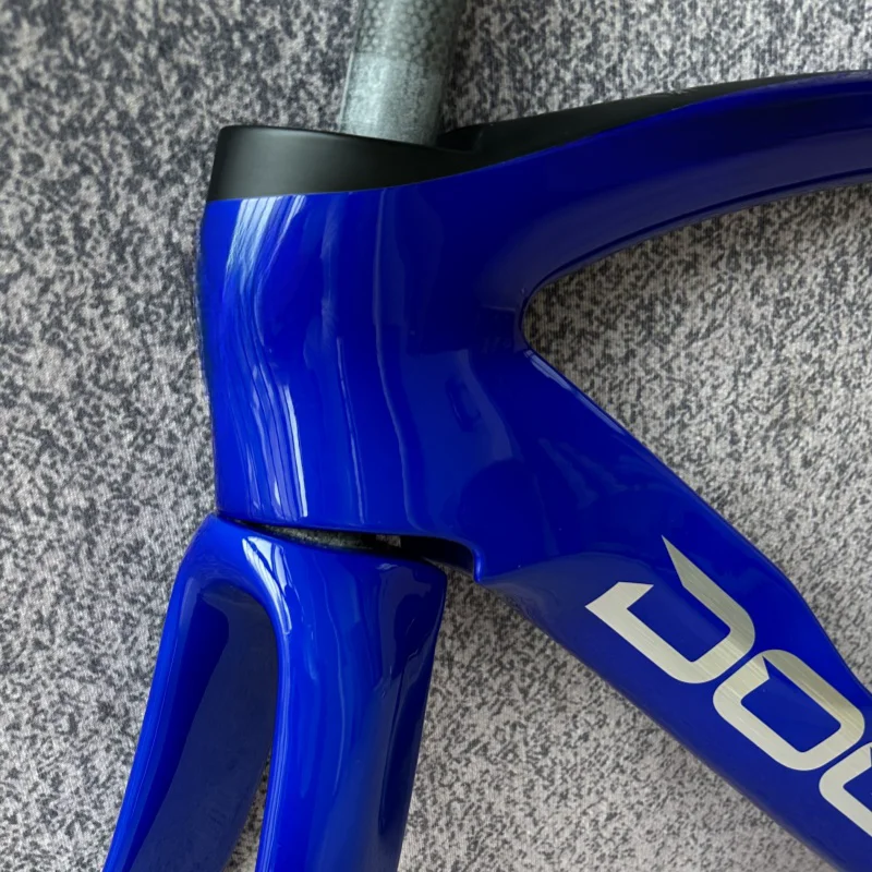 

Road Bike Frame F14 Carbon Bike Frame Bicycle Frame Glossy/Matte Bike Frame With Handlebar Bicycle Frame Fit Di2 Taiwan Made