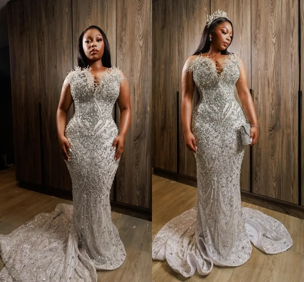Customized Sweetheart Sparkly Heavy Crystals Beads Luxury  Wedding Dress Robe De Mariée Sweep Train  Elegant  Bridal Gowns