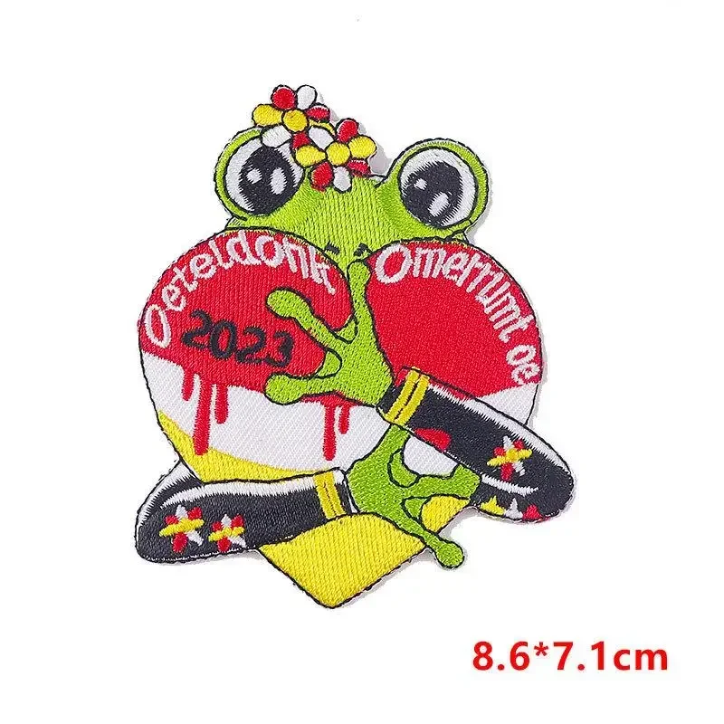 Embroidered Patch Iron On Patches for Clothing Pocket Frog Clothes Stickers Fabric Sewing Thermal Adhesive Applique Fusible