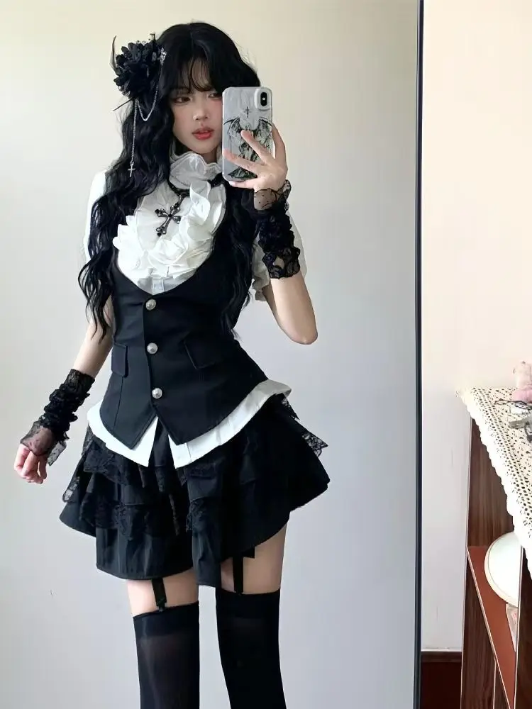 

Готический дизайн в консервативном стиле с коротким рукавом, комплект из 3 предметов, женская мода Y2k, черная короткая юбка с высокой талией, костюм, новые летние облегающие наряды