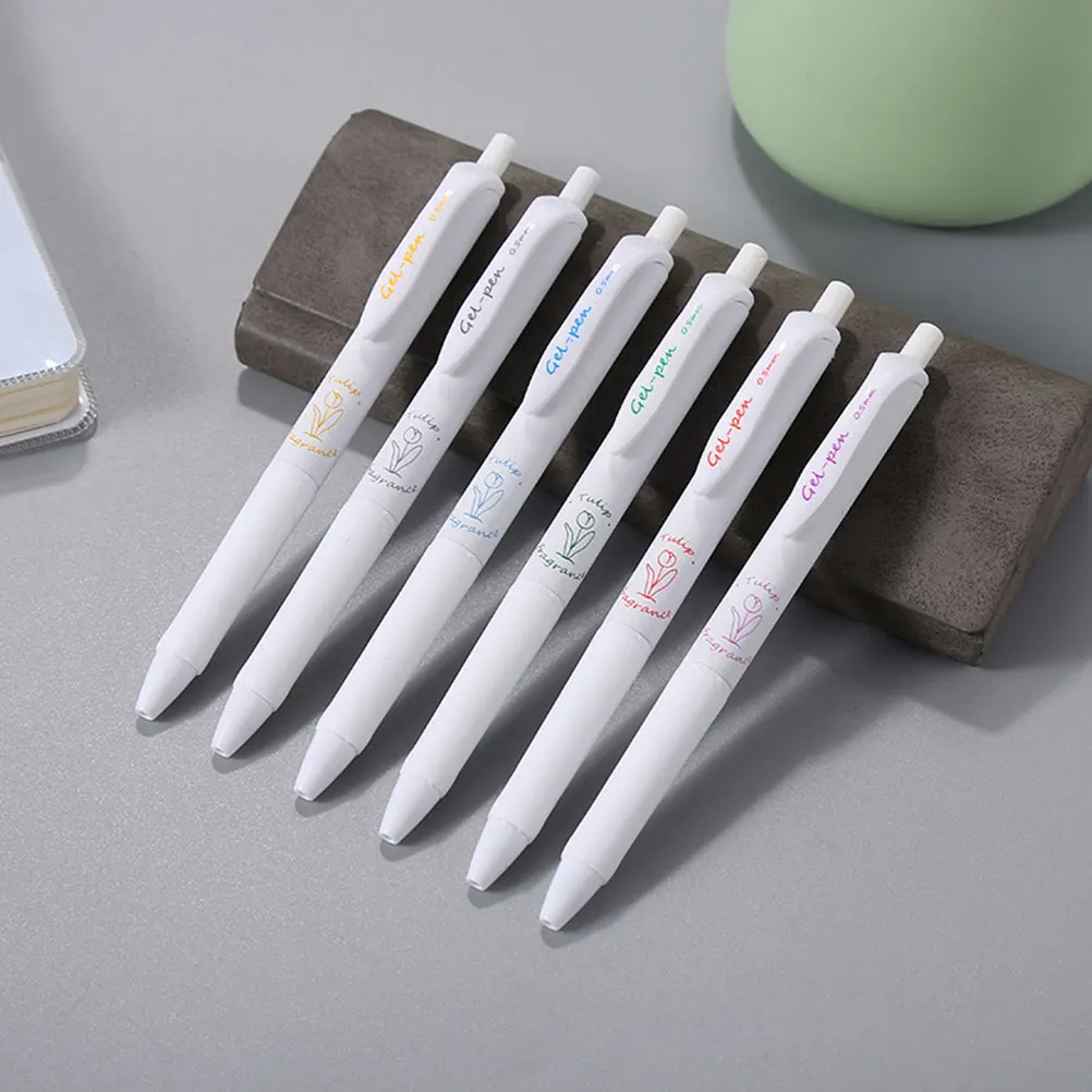 

6 Pcs Gel Ink Writing Point Girl Pens Fresh Practical Pens ergonomic design comfortable detailed workmanship plastic