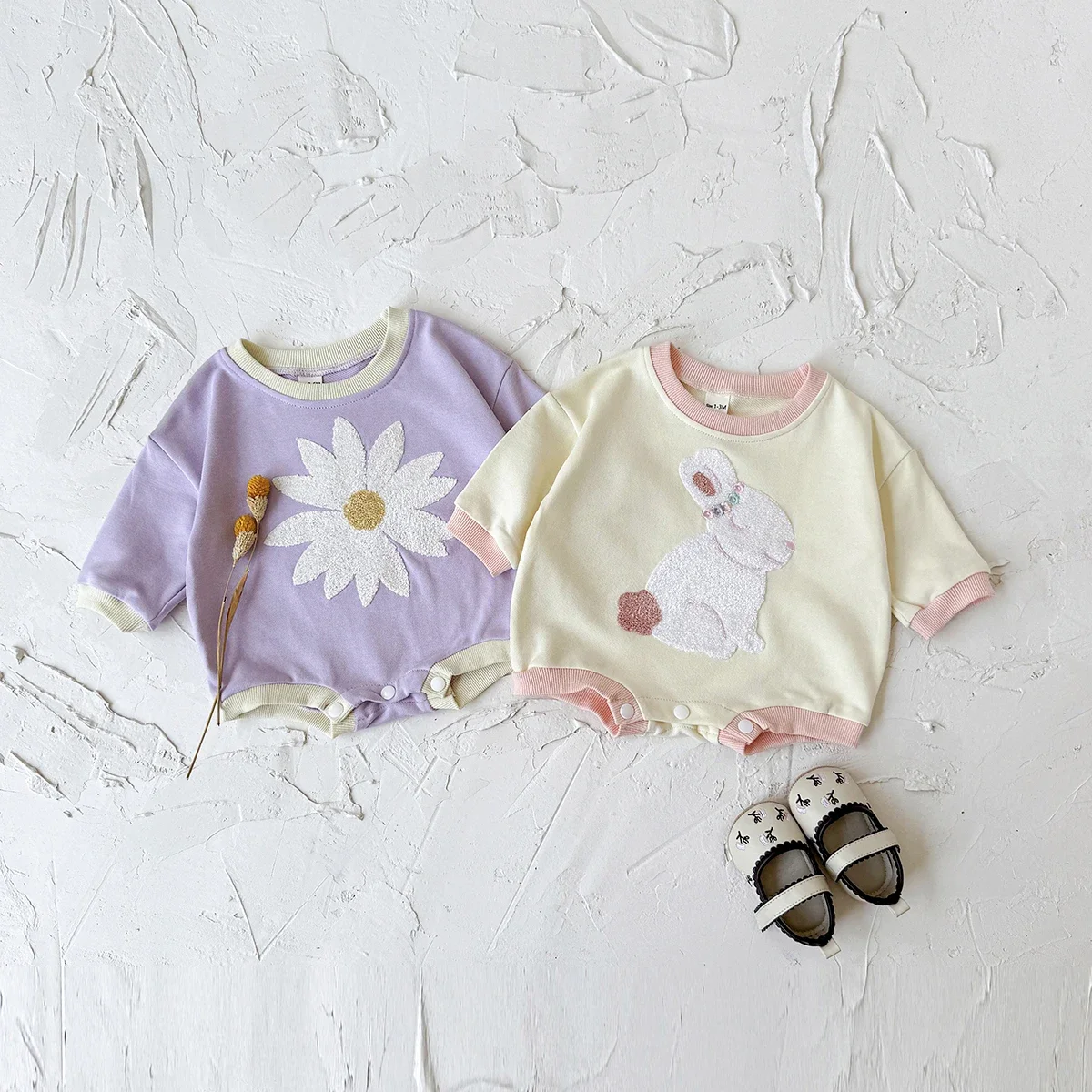 Baby Bunny Daisy Patch Romper, Spring Autumn Toddler Long Sleeve Crew Neck Bodysuit, Baby Girl Loose Sweatshirt Onesie