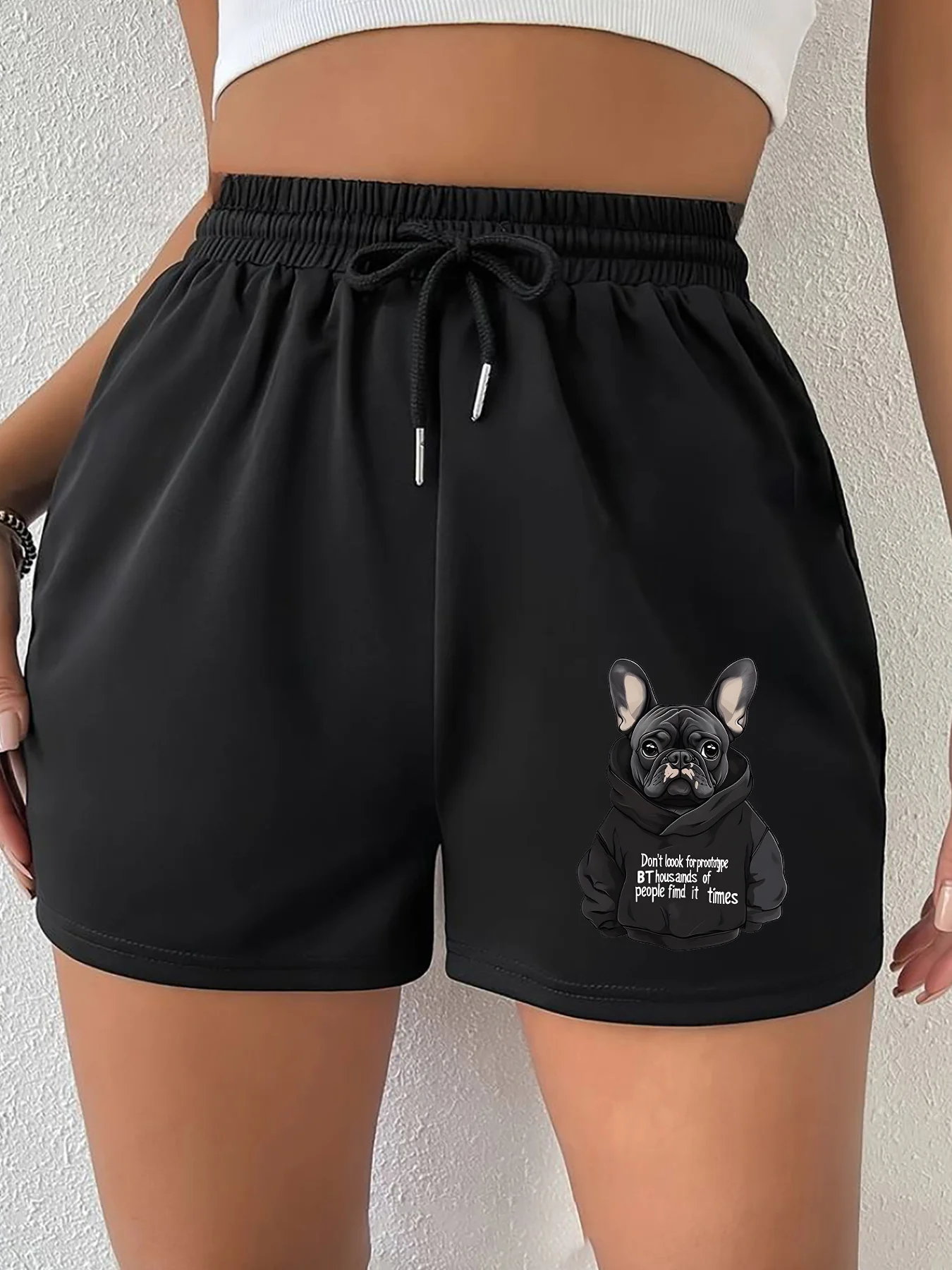 

Женские летние повседневные шорты средней и длинной длины, модные, стильные, высококачественные, с индивидуальным принтом.