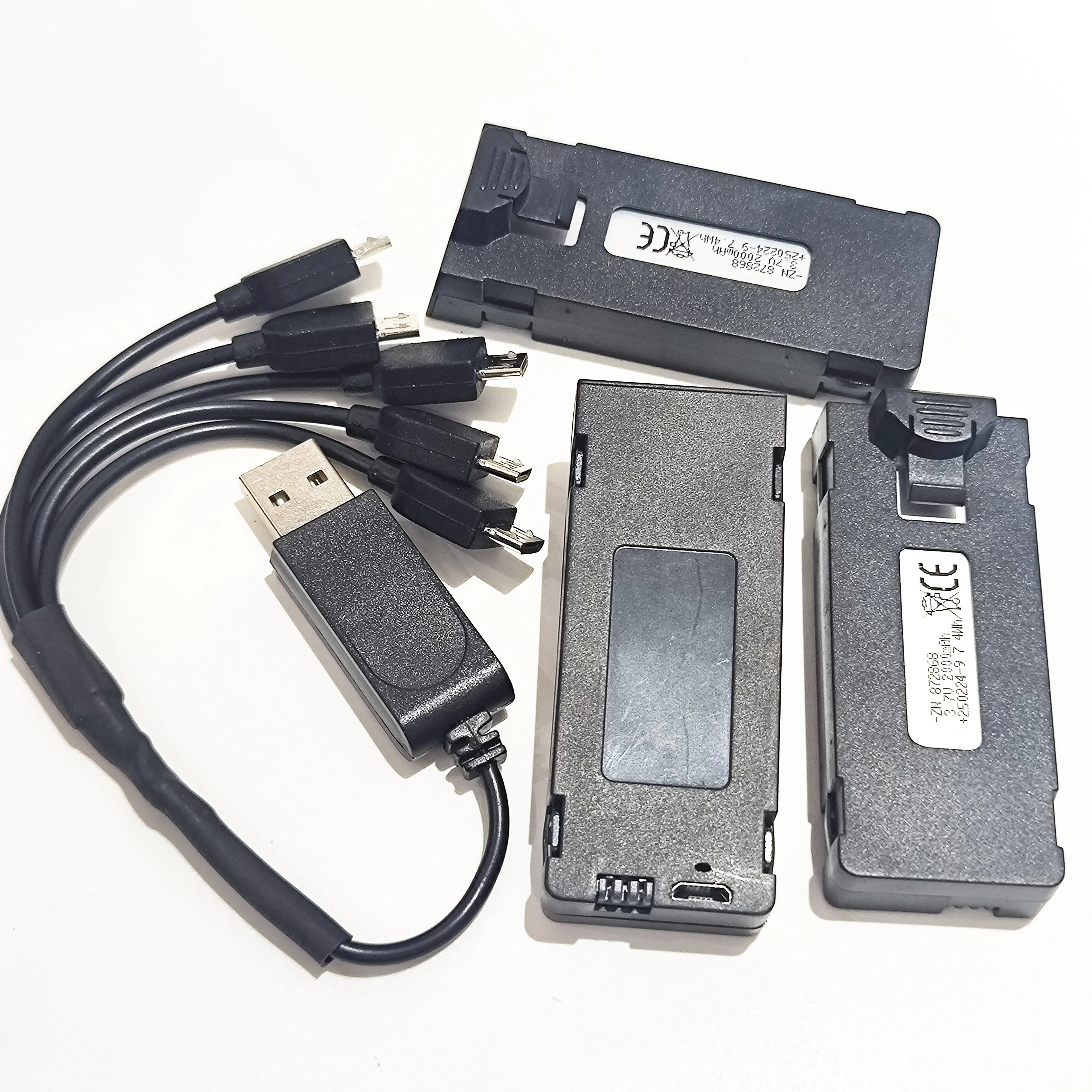 3PCS 3.7V 2000mAh Li-ion Battery for A13 Pro Brushless Motor Foldable RC Qudcopter Drone Original Batteries With 5in1 Charger