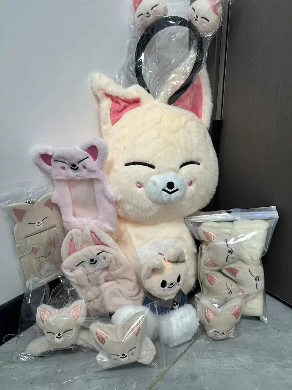 50 cm Kpop Skzoo Knuffel Wolfchan Kawaii Cartoon Knuffeldier Plushie Pop Grote Maat Kids Baby Slapen Kussen Gift 2025