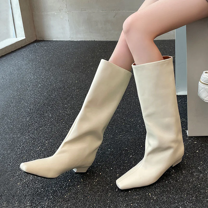 

Arden Furtado 2024 knee high white boots Square-head Slip-on low heels knee high boots white wide calf genuine leather boots 41