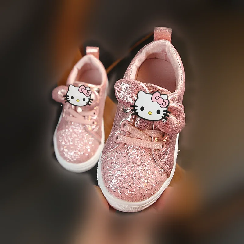 

Летние, весенние и осенние новые детские повседневные туфли, мягкие туфли для мальчиков, спортивная обувь для девочек, милые туфли с изображением Hello Kitty для первых шагов