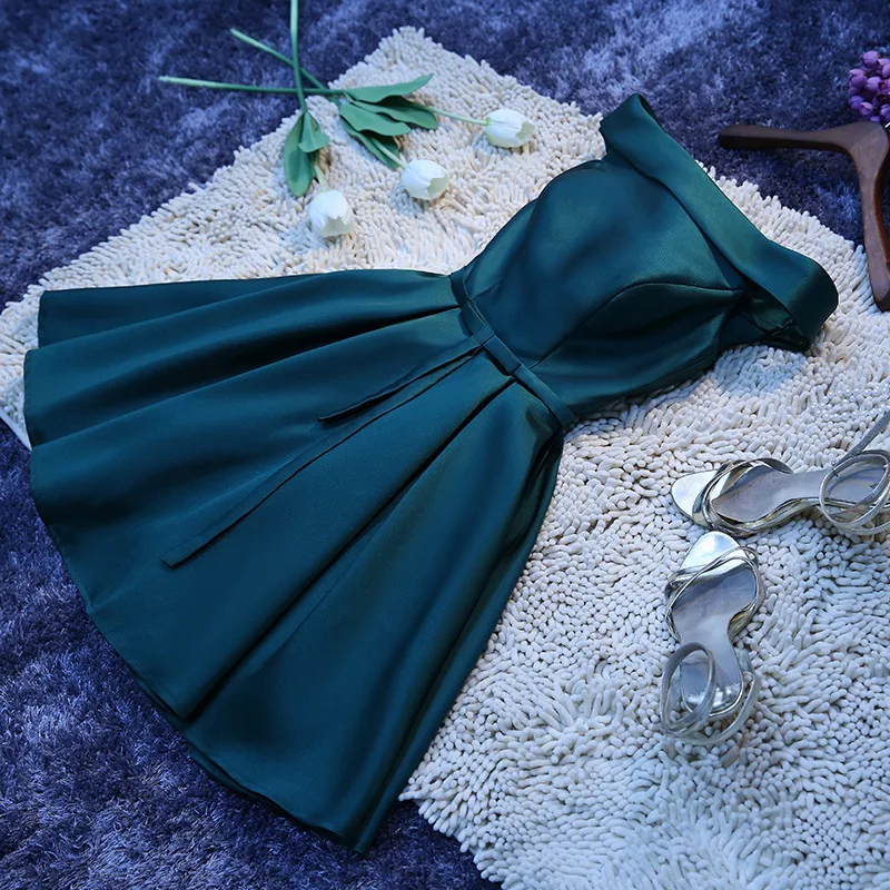 Vestido de novia corto de una palabra con hombros descubiertos, vestido de novia rojo de primavera, se puede usar en momentos normales, Flecos transparentes para el cuerpo