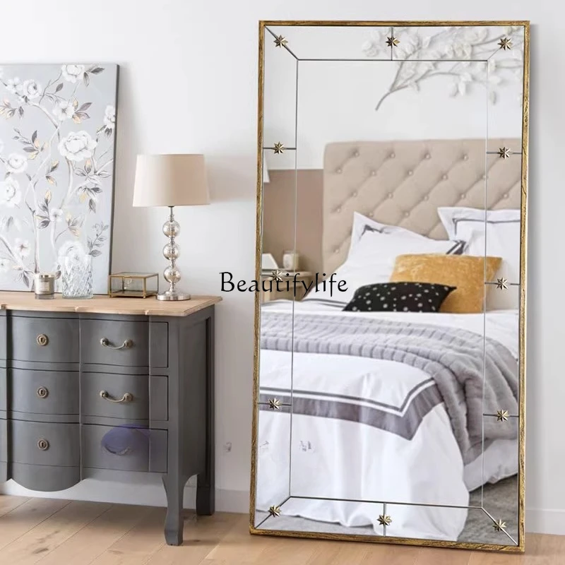 

American wall-mounted makeup wall-mounted bathroom mirror light luxury entrance European-style hanging mirror