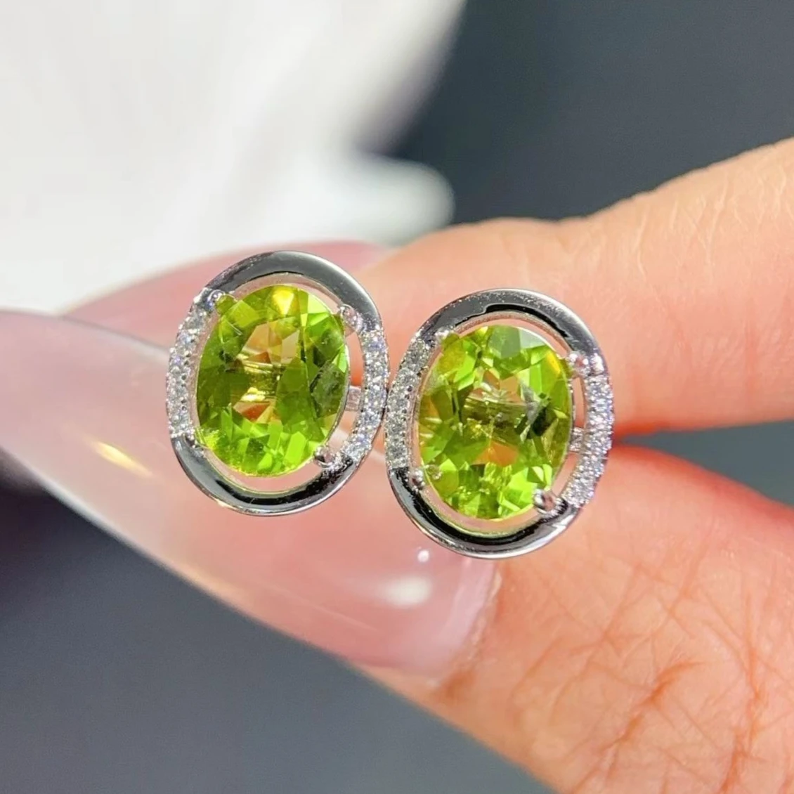 certified-natural-7x9mm-peridot-earrings-925-silver-exquisite-craftsmanship-hypoallergenic-prong-set-oval-halo-stud-earrings