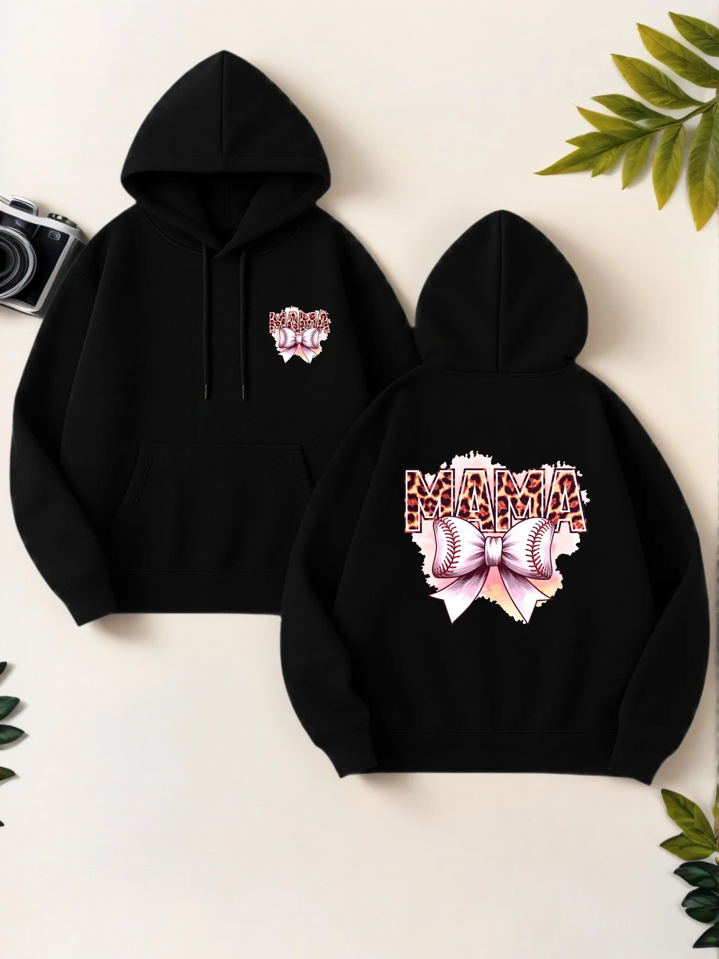 Moletom com capuz gráfico feminino, estampa de laço de leopardo mamãe, design estético feminino, forro de lã, roupa casual diária, para mulheres