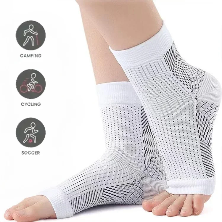 

Two pairs of fashionable simple breathable sweat absorbing pressure elastic sports socks suitable for outdoor sports use