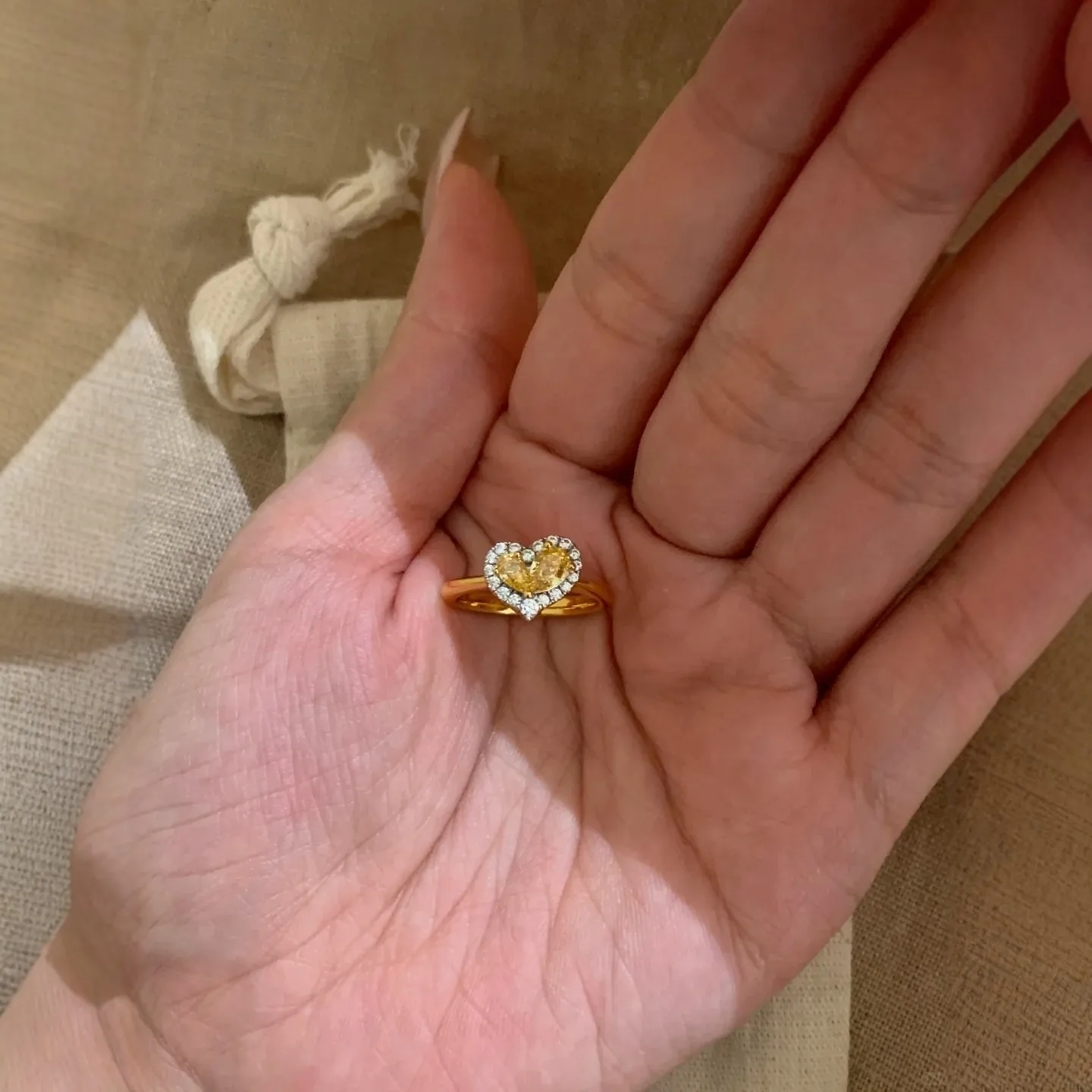 9999 Gold Lucky Money Yellow Diamond Heart Ring - Small-scale Design Ring - Finger Ring for Women - Hand Decoration