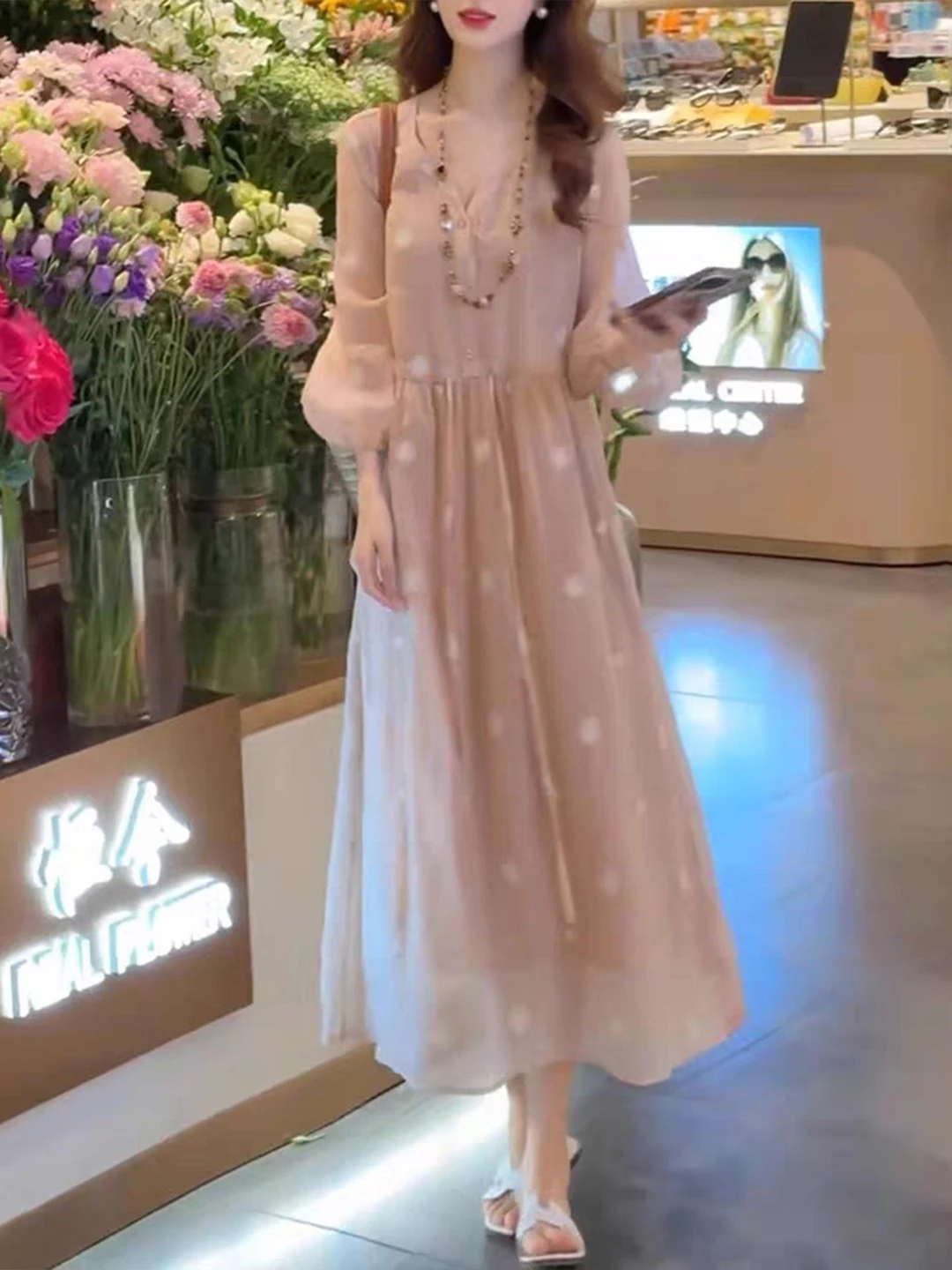 Ele bestickte Heavywork Lantern Sve Dr Damen Sommer schlankmachendes A-Linien-Midi-Dr mit Dstring und V-Ne