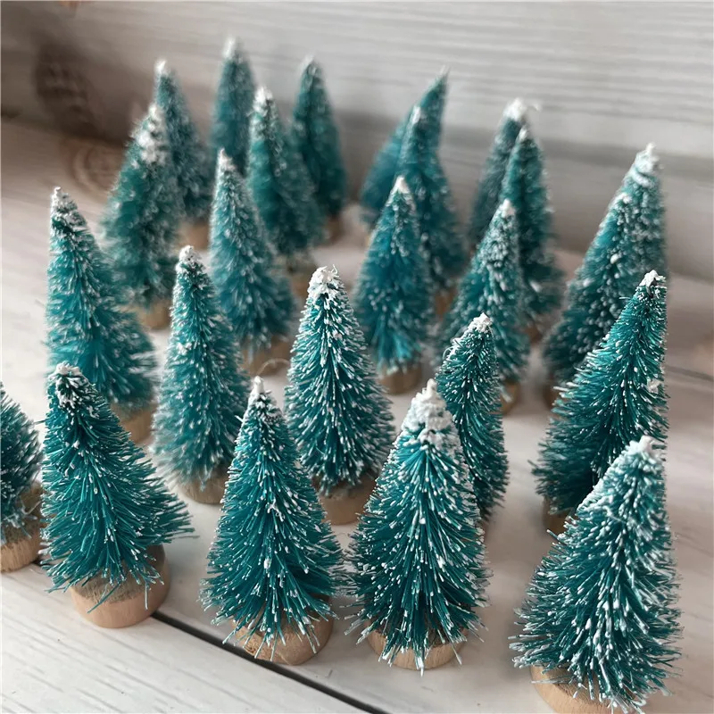 50pcs Mini Christmas Tree Sisal Silk Cedar Home Decor Small Santa Snow Frost Village House 2022 New Year Noel Supplies Navidad