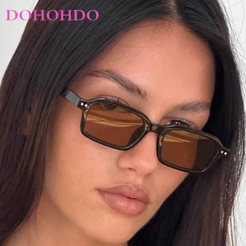 

Vintage Women Men Rectangle Sunglasses 2025 Classic Retro Eyewear Small Square Sunglasses Travel Driving Shades UV400 Eyeglasses