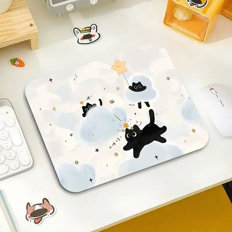 Highly Attractive Adorable Cat Mouse Pad Trumpe Glass Without Locking Edges Mouse Pad Computer Mouse Mat Laptop Deskmat PC