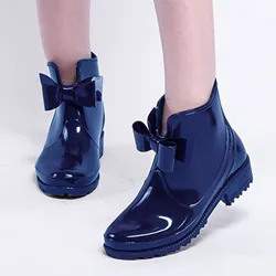 New Fashion Women Rain Boots Fashion Non-Slip Women's Water Shoes Flat Bottom Women Velvet Short Tube Warm Overshoes