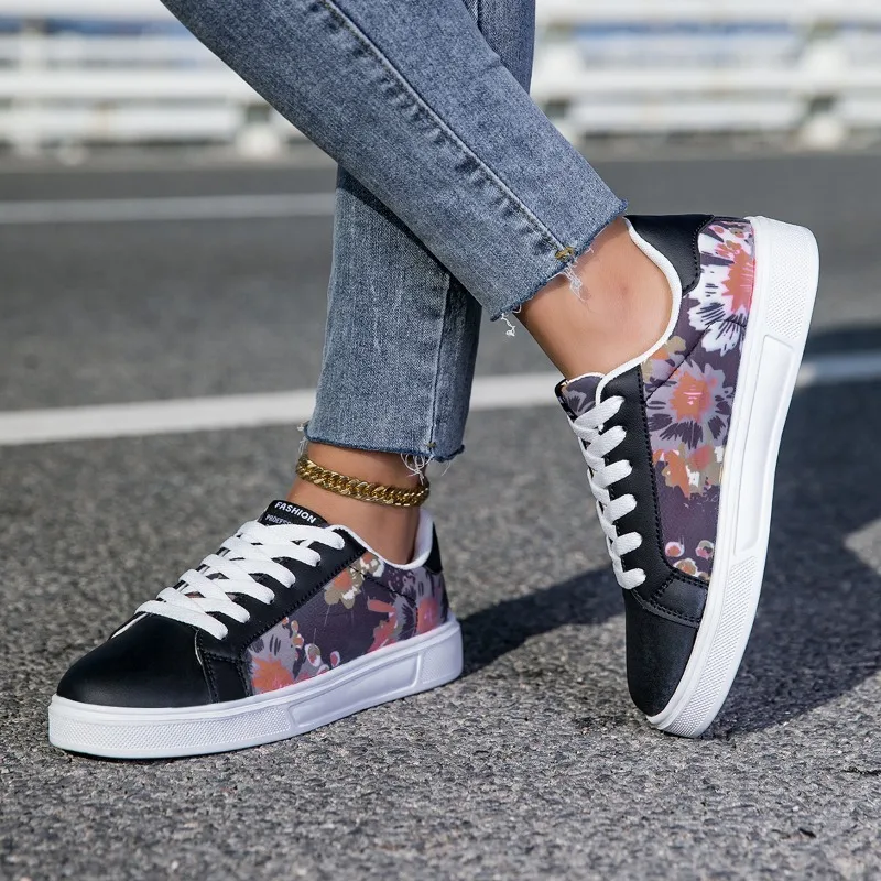 

YRZL Women Sneakers Lightweight Comfortable Breathable Non Slip Walking Shoes for Women Fashion Casual Outdoor Flats Shoes Women