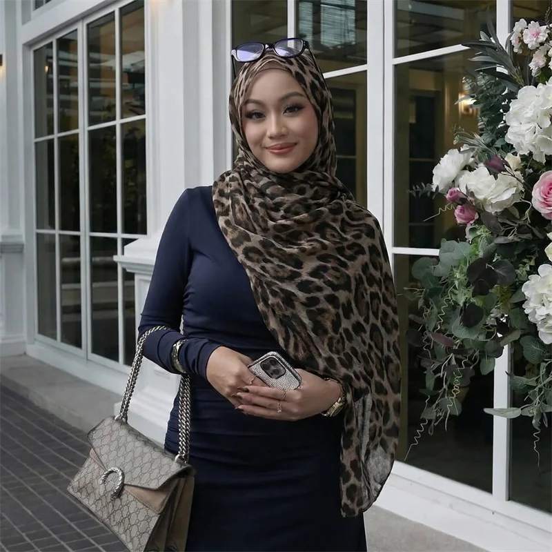 New Women's Leopard Hijab Scarf Bandana Headband Vintage Luxury Beach 180cm Long Handkerchief Bohemia Muslim Accessories 2026