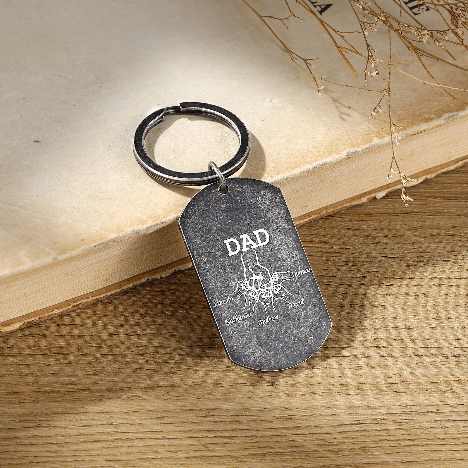 Personalized Custom Key Chain Engraved Name Text Classical Keychain  for Dad Family Custom Decors Gift