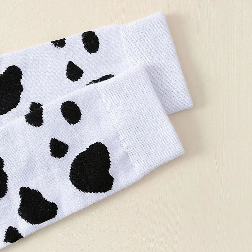 1 Pair Printed Women Mid Tube Socks Cute Cow Design Suitable For Casual Wear Comfortable Soft Moisture Wicking Breathable Socks