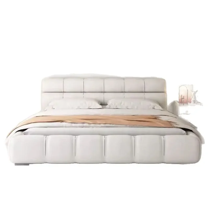 

Black master bedroom tatami, soft bag wedding bed, light luxury cream wind puff bed, modern simplicity