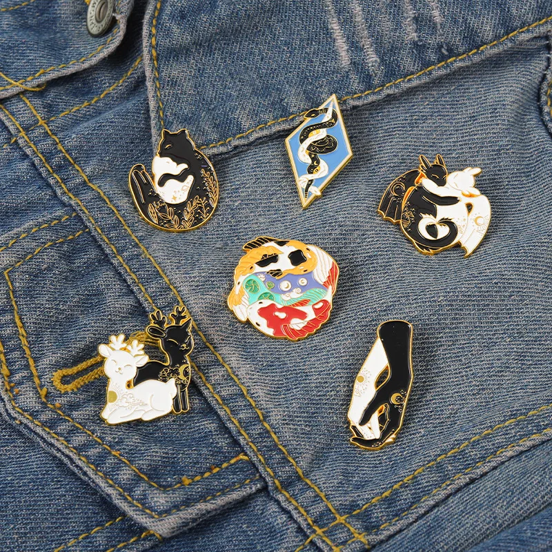 Cartoon Black White Animal Hug Enamel Pins Fox Koi Fish Dinosaur Deer Rabbit Crescent Ghost Alloy Brooch Badge Fashion Jewelry