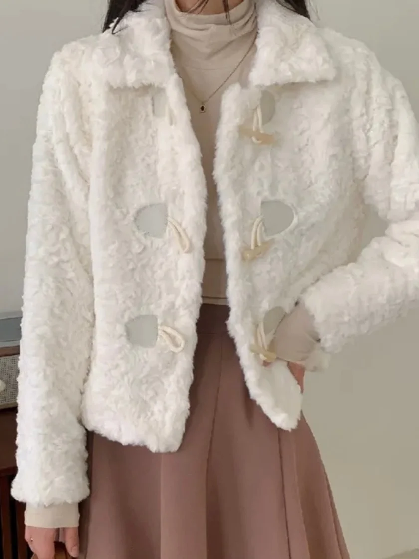 

Корейская женская хлопковая шуба Jaet, зимняя шуба маленького размера, молодежный дизайн на пуговицах, высококачественная модная хлопковая куртка...