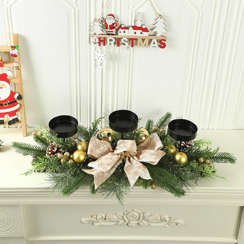 Exquisite Three Legged Candle Holder Christmas Home Desktop Candle Holder Rattan Wreath Decor Party Ornament Festive Atmosphere
