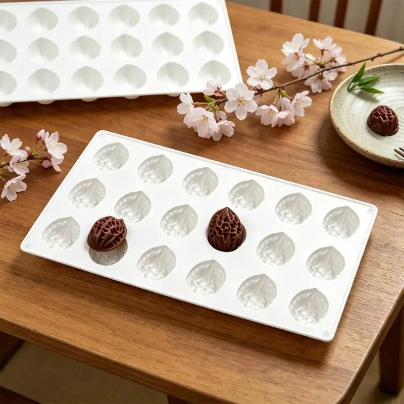 diy-チョコレート-キャンディ-デザートやベーキング-トリーツに最適な-18-穴のナット-デザイン-シリコーン型-87ha