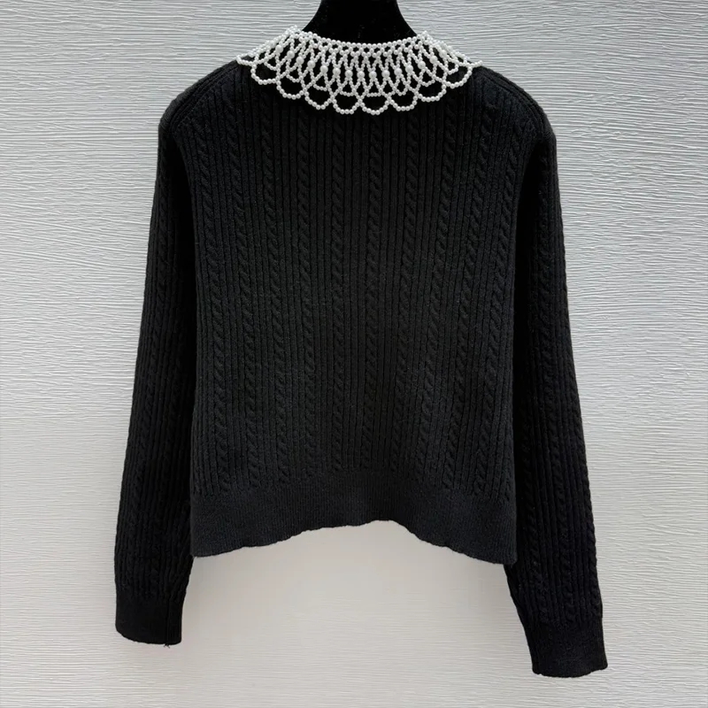 سترة نسائية ذات ياقة مطرزة عالية الجودة بأزرار لؤلؤية - سترة صوفية أنيقة وأنيقة باللون الأسود 251004247