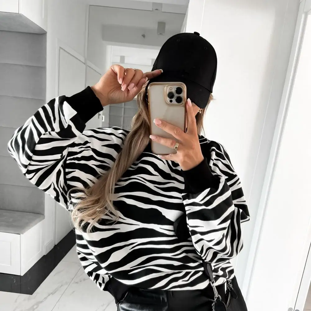 Women Sweatshirt Contrast Color Round Neck Zebra Stripe Print Leopard Pattern Pullover Long Sleeves Sweatshirt Female Clothes