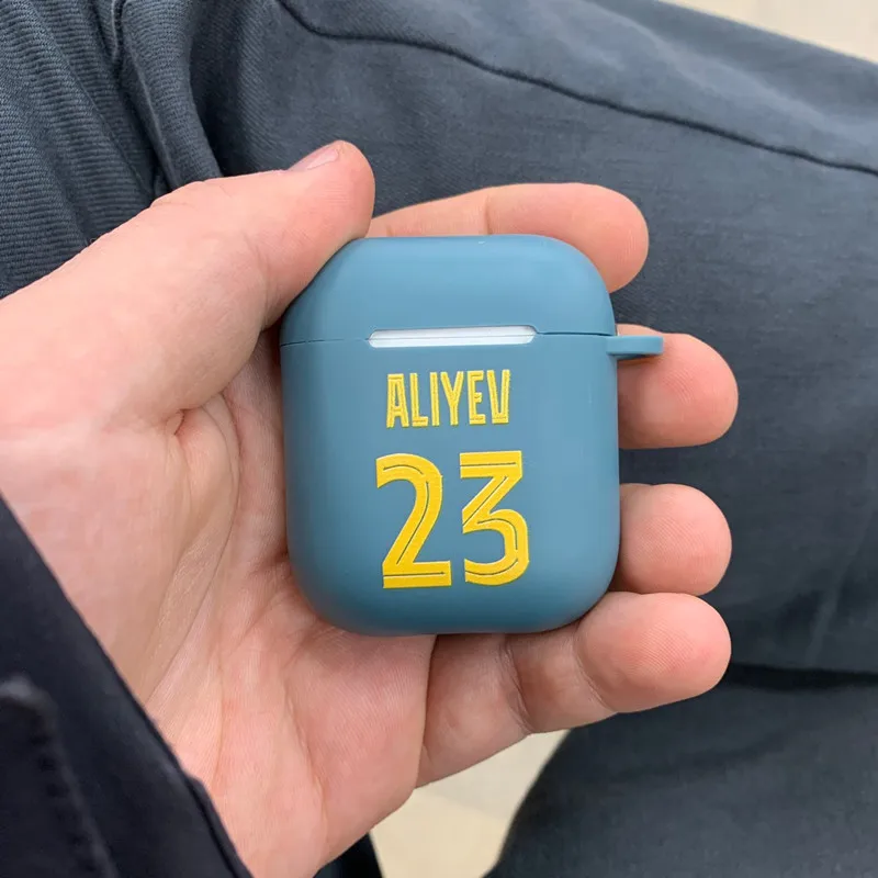 كرة القدم كرة القدم اسم رقم جيرسي حافظة مخصصة لابل Airpods 1 2 3 غطاء سيليكون ناعم حافظة شخصية ل Airpods Pro