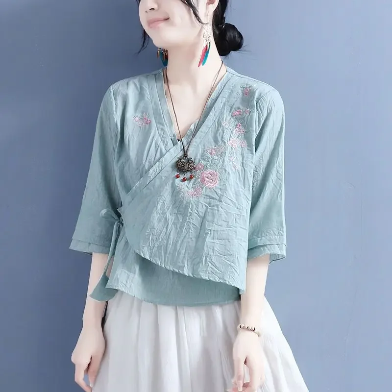 

2025 Summer Linen Embroidered Diagonal Placket Fan-tie Mid-sleeve Blouse Women's Chinese Style Retro