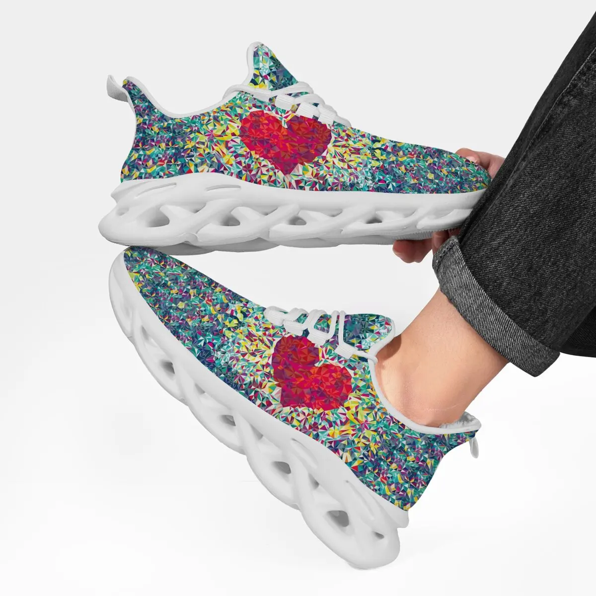 Мужские кроссовки, женская обувь, кроссовки на флисовой подкладке с красочным геометрическим узором в виде сердца, спортивные мужские кроссовки, детская обувь