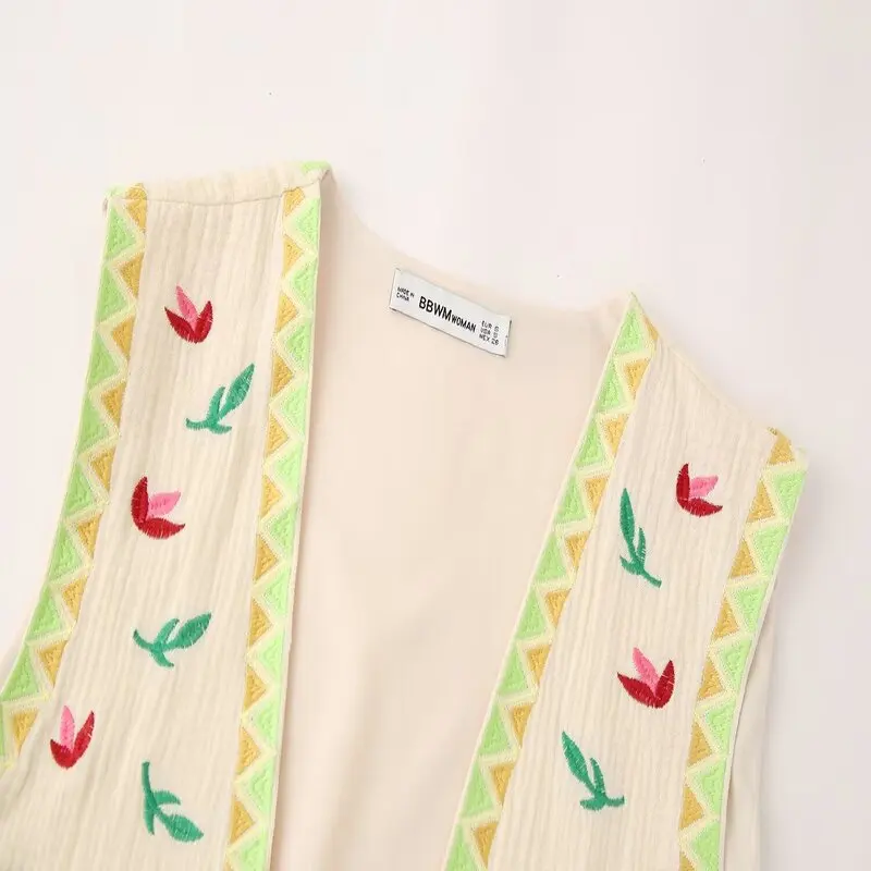 Frühling 2024 Damen Faion Casual Vielseitiges besticktes Top Schlankheitsdesign Ort Länge Anderes Material 00 % ular Sle