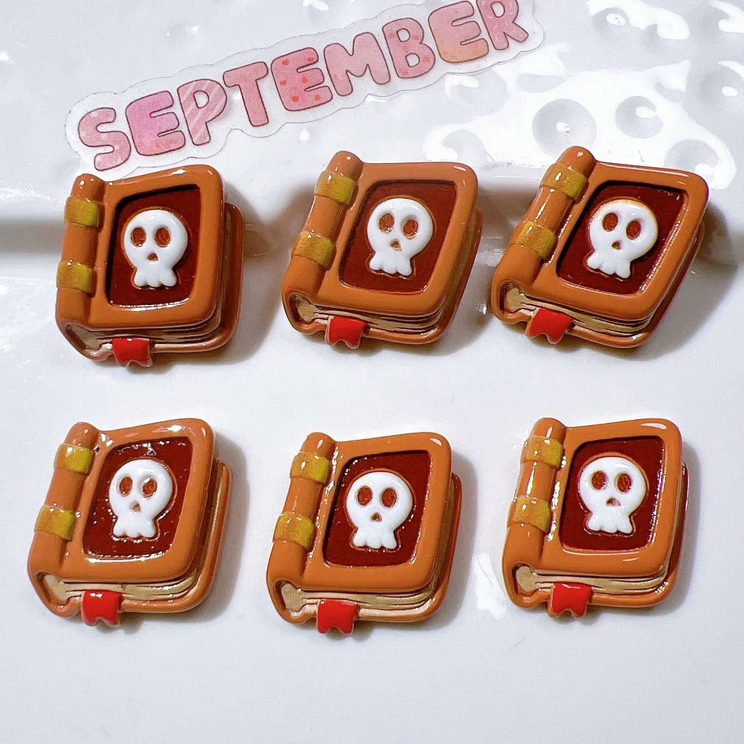 10 قطعة الكرتون القراصنة الجمجمة راتنج مسطح كابوشون ل فيونكات شعر DIY بها بنفسك سكرابوكينغ الهاتف الديكور مجوهرات الحرف اكسسوارات #6