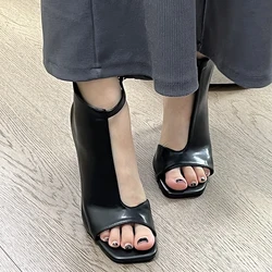 2024 kwadratowa głowa letnie fajne buty Peep Toe rzymskie sandały 10cm cienkie obcasy czarne skórzane sandały 35-39 boczne wydrążone buty damskie