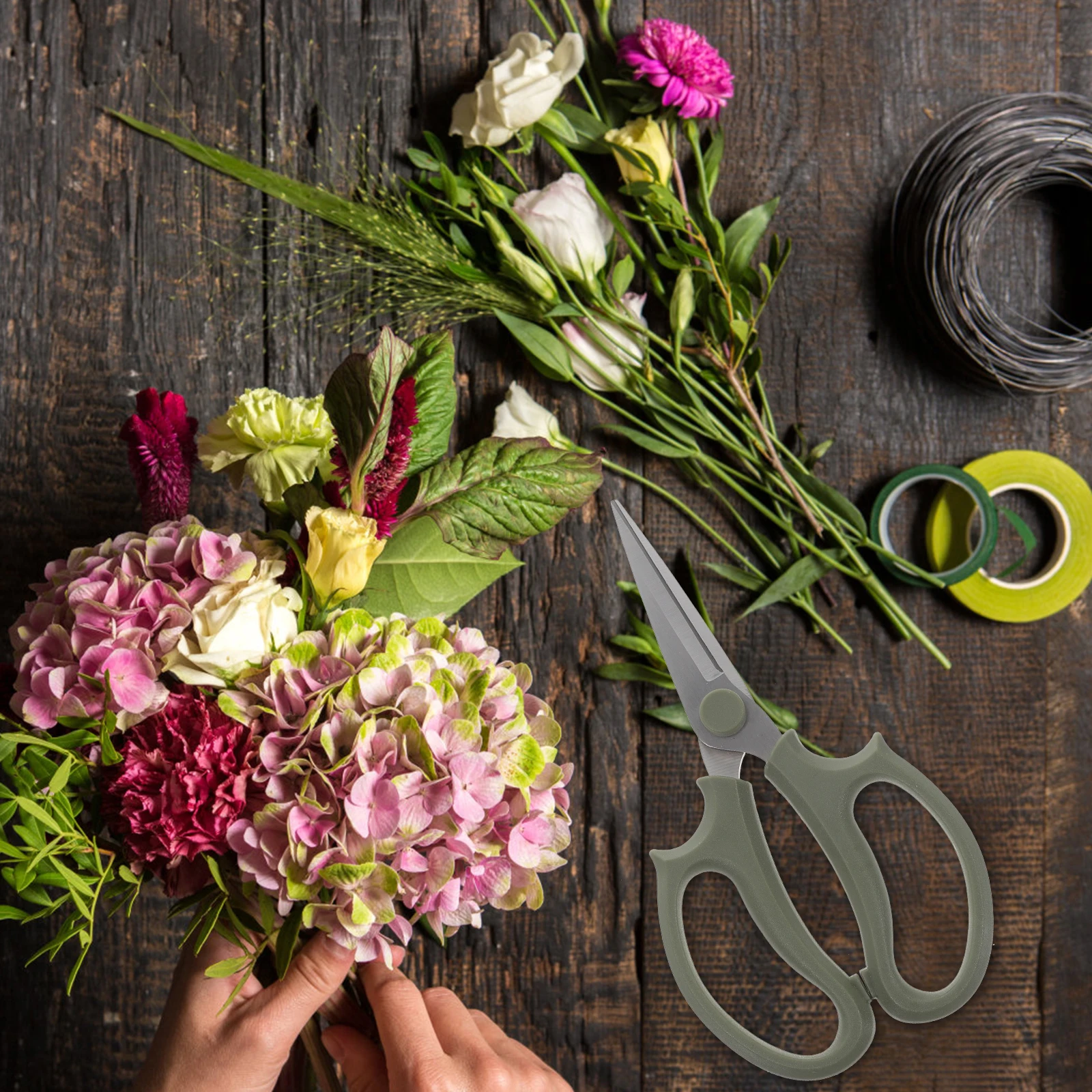 

1Pcs Premium Non-Rusting Flower Scissor Garden Tool for Pruning Branches and Plants