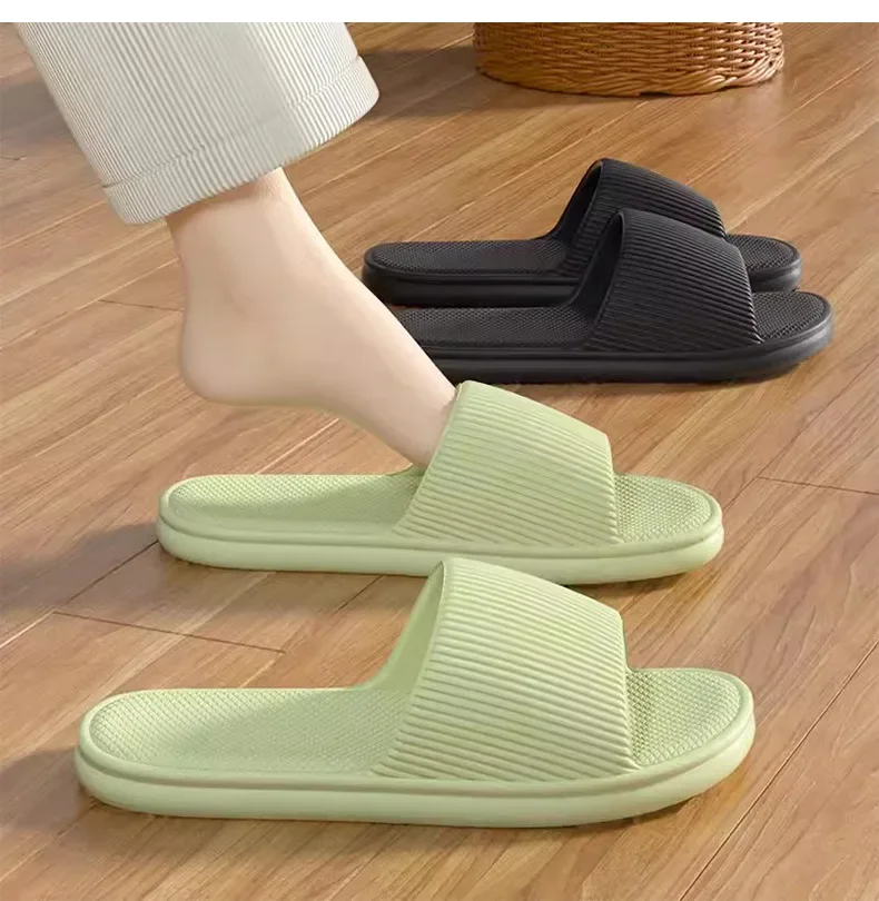 Thick Bottom Slippers Women Platform Bathroom Slides Non Slip Trend Designer Shoes Men Female Mule Shoes Flip Flops Sandals