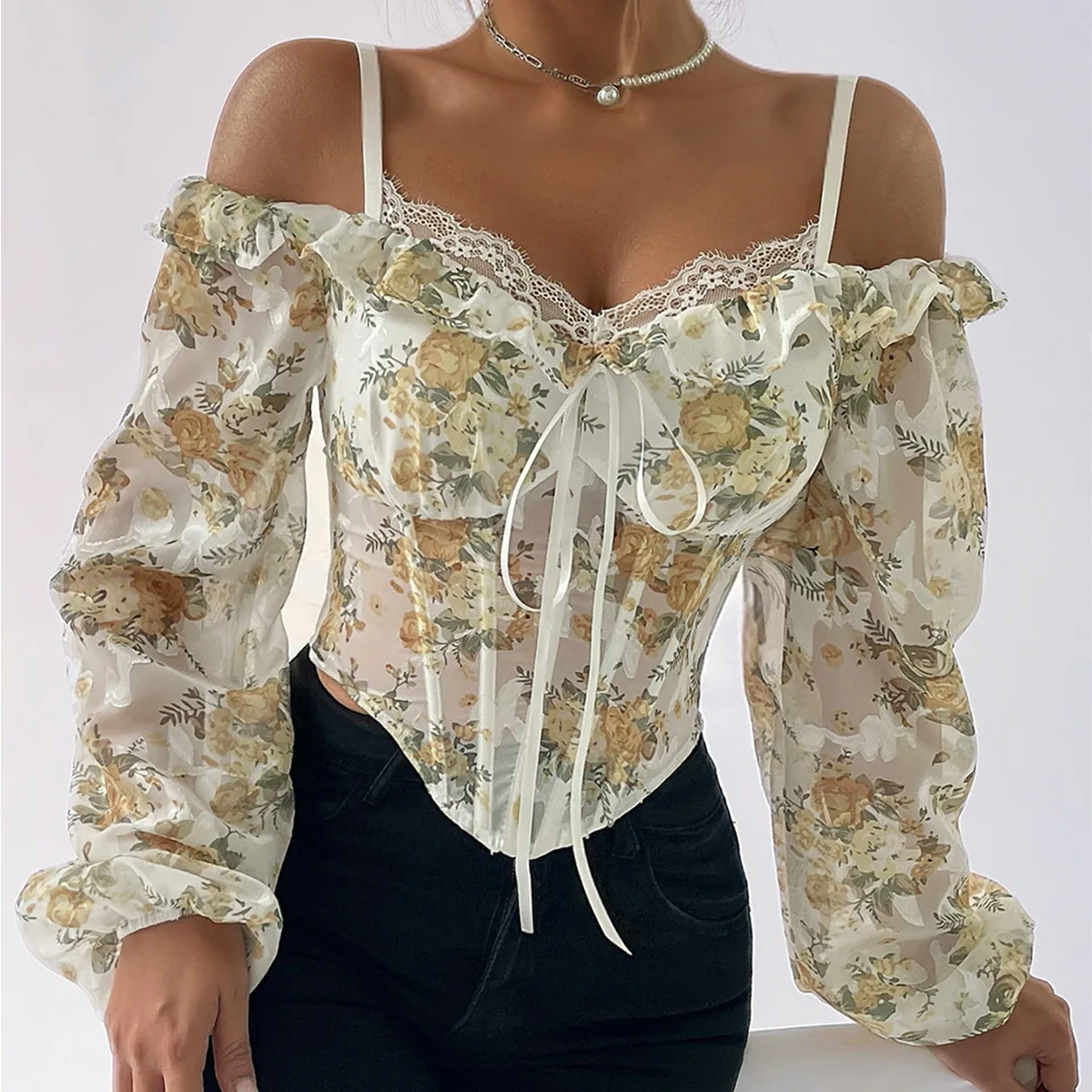 

Spring New Product Pastoral Flower Print Fish Bone Slim Fungus Edge Off-the-shoulder Bubble Sleeve Top