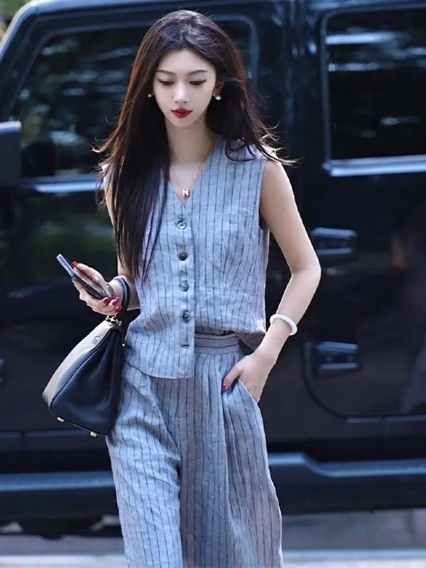 New Summer Fashion Striped women's matching sets Casual V-neck Sleeveless Vest Top + Wide Leg Pants Small Frangrance Suit