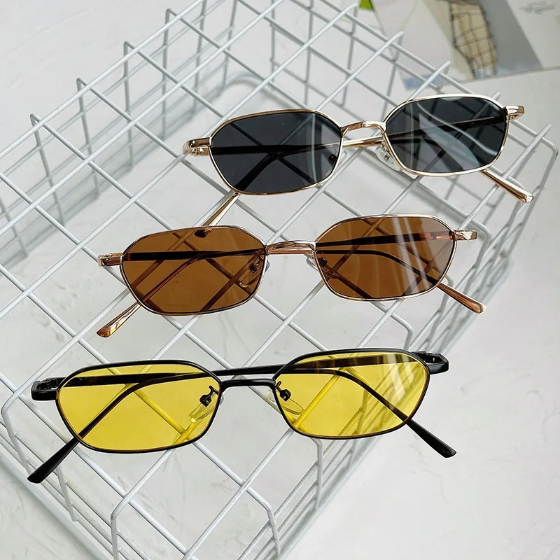 Trend Small Rectangle Sunglasses Men Women Vintage Square Driving Sun Glasses Metal Frame Ocean Lens Eyewear lentes de sol mujer