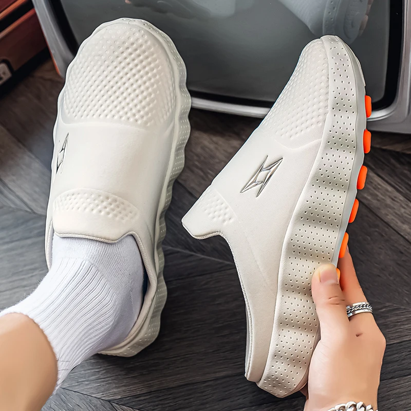 Men Large Size Closed Toe Platform Slides  On Casual Sandals Shock Absorbing  Slip Grippy Sole Daily Outdoor Versatile Comfort