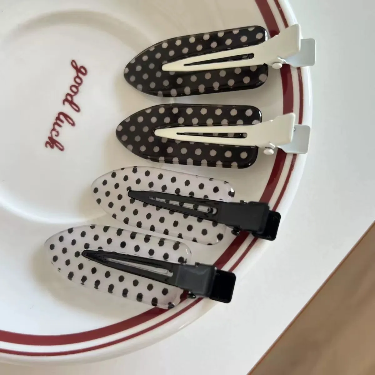 Black White Polka Dot Acrylic Hair Clips Minimalist Secure Hold Suitable for Daily Wear Party Outfits Hair Styling Accessories view 4