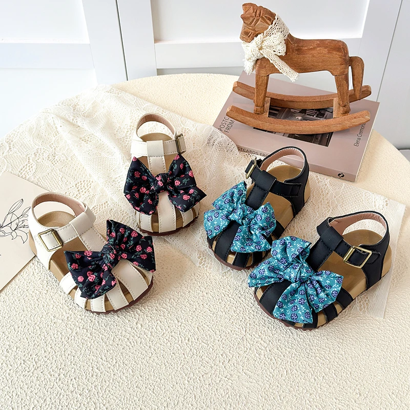 Girls Floral Bow Sandals Toes Capped Children Summer Beach Shoes Peep Toe Kids Princess Sweet Sandals Hollow Out Soft Sole