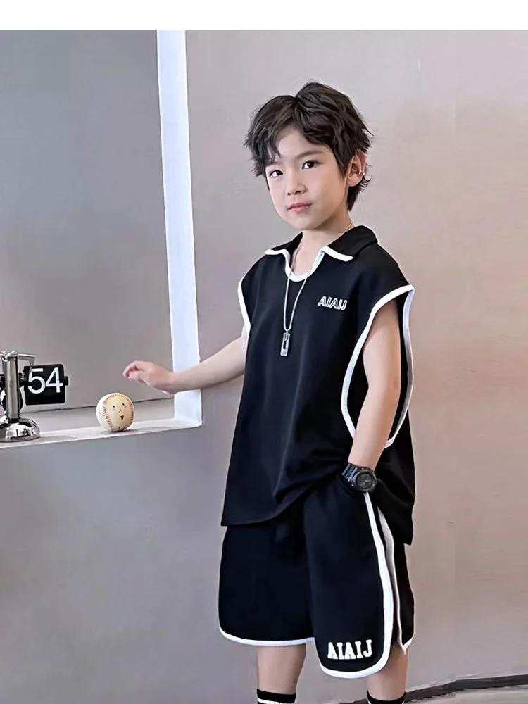 

Boys' Summer Set New Handsome Sleeveless Tank Top+Sports Shorts 2-piece Set 2025 Children's Summer Clothing